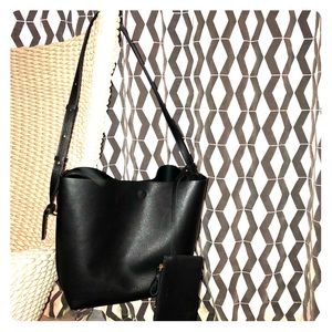 Angela Roi leather bucket NWOT